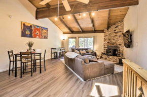 Pet-Friendly Retreat about 4 Mi to Sand Harbor!